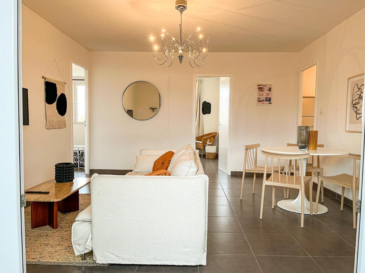 Suite Fanette Venissieux Luaran gambar